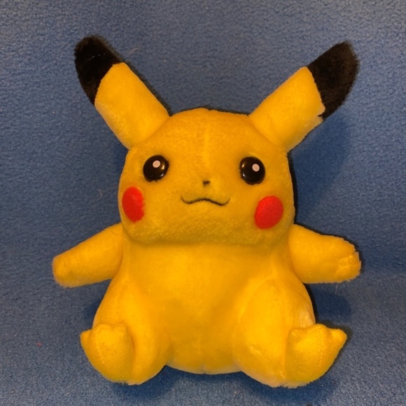 Pokémon basic plush yellow stuffed animal - Picture 2 of 6